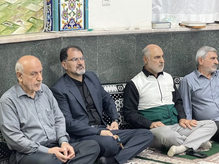 تصاویر/ عزاداری سالروز شهادت امام رضا (ع) در مسجد جامع نوشهر با حضور امام جمعه شهرستان