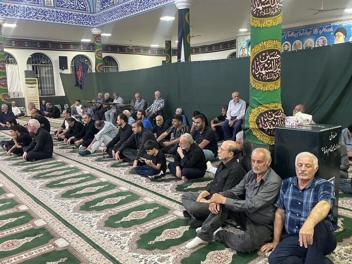 تصاویر/ عزاداری سالروز شهادت امام رضا (ع) در مسجد جامع نوشهر با حضور امام جمعه شهرستان