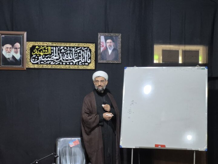 تصاویر/ مراسم ویژه ایام پایانی ماه صفر در حوزه علمیه خواهران استان کرمان