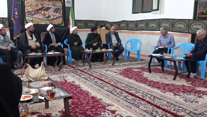 تصاویر/ نشست فعالان حوزه احکام شهر کشکوئیه در مدرسه علمیه علمیه‌فاطمه‌الزهرا‌لبتول‌(س)