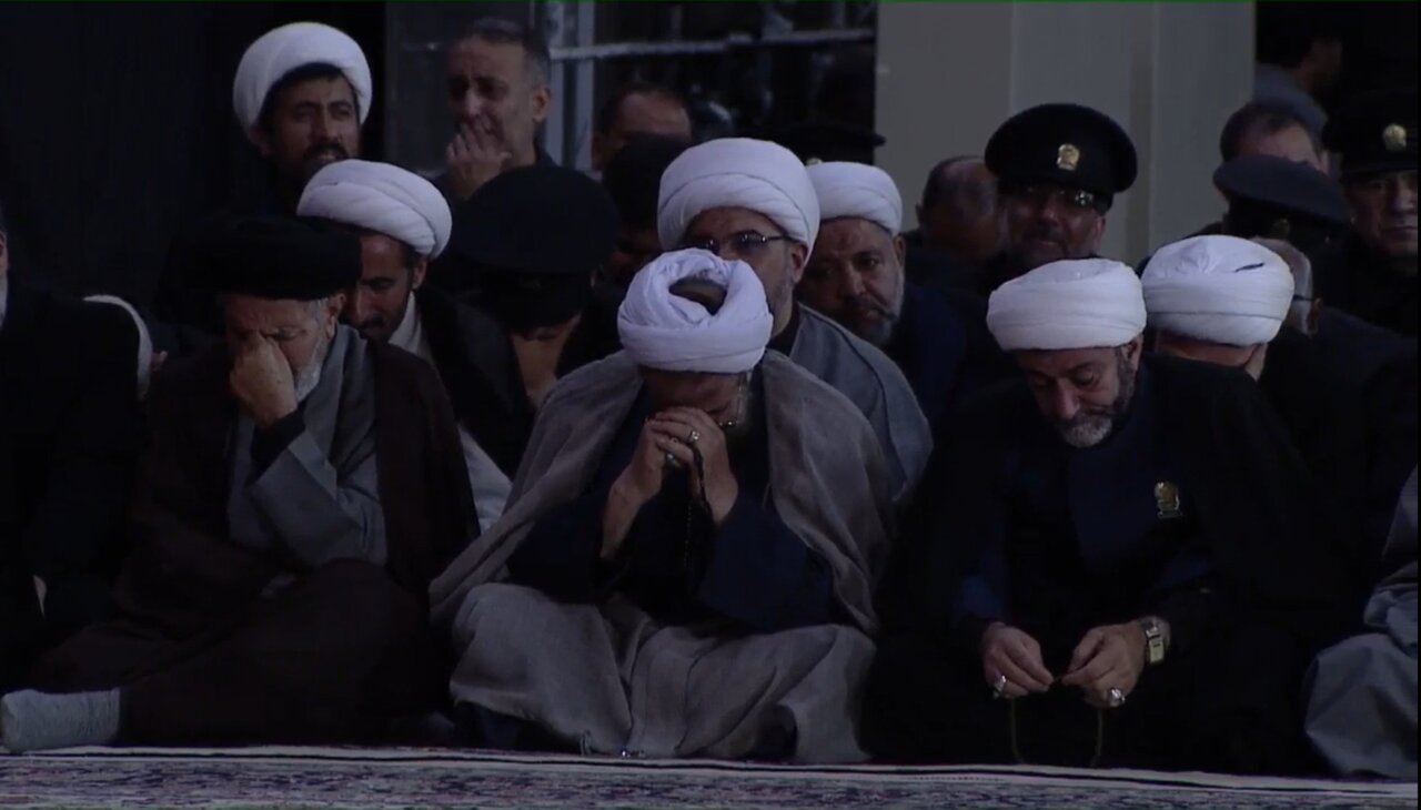 مراسم خطبه‌خوانی شب شهادت امام رضا(ع) در حرم مطهر رضوی