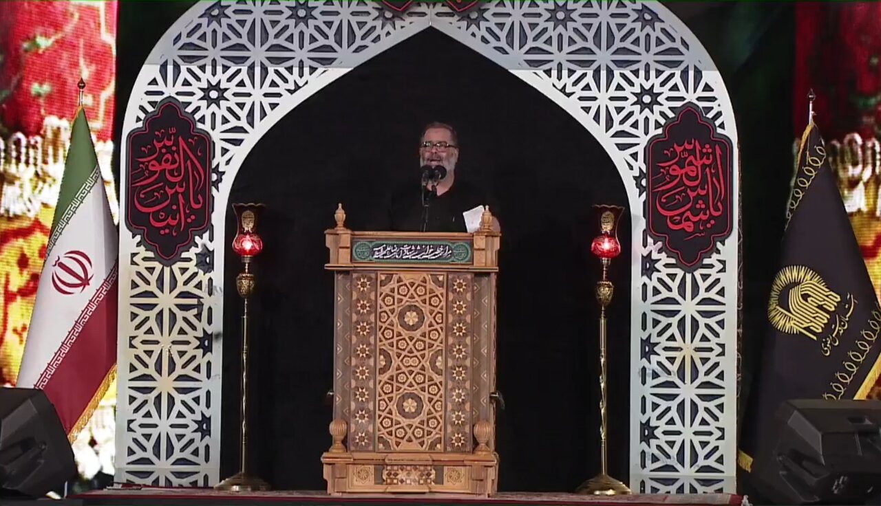 مراسم خطبه‌خوانی شب شهادت امام رضا(ع) در حرم مطهر رضوی