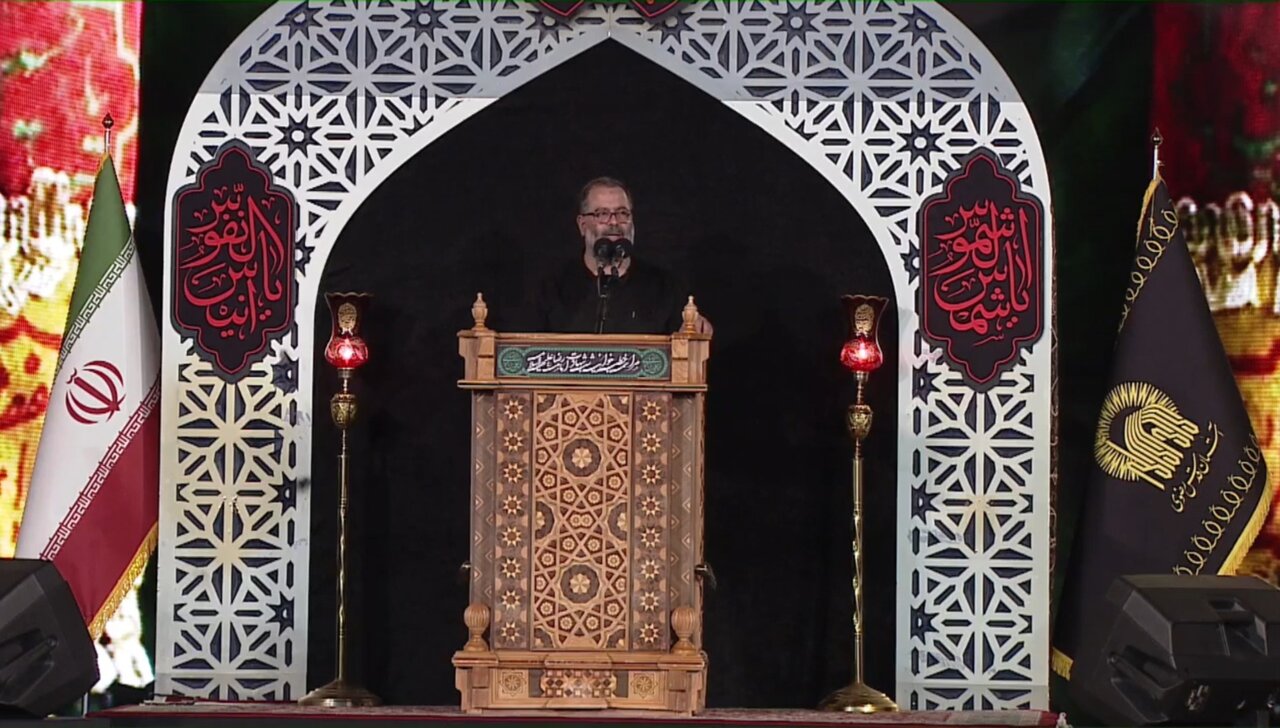 مراسم خطبه‌خوانی شب شهادت امام رضا(ع) در حرم مطهر رضوی