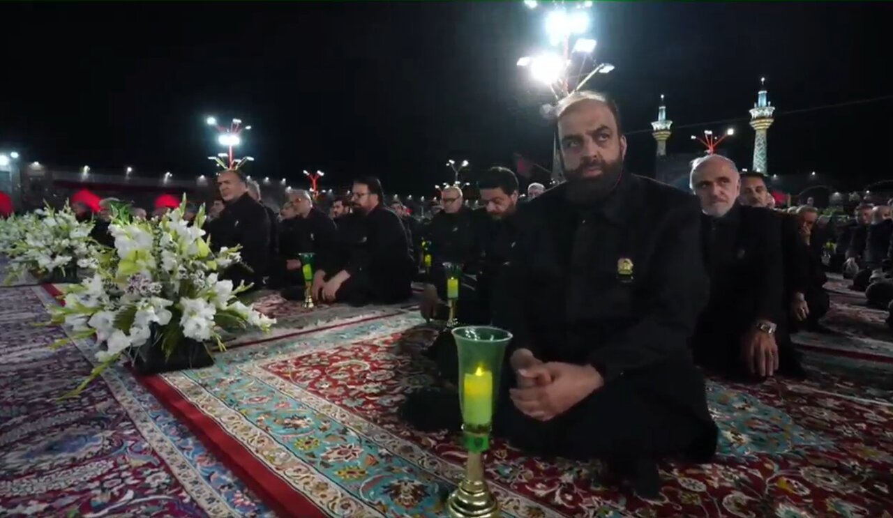 مراسم خطبه‌خوانی شب شهادت امام رضا(ع) در حرم مطهر رضوی