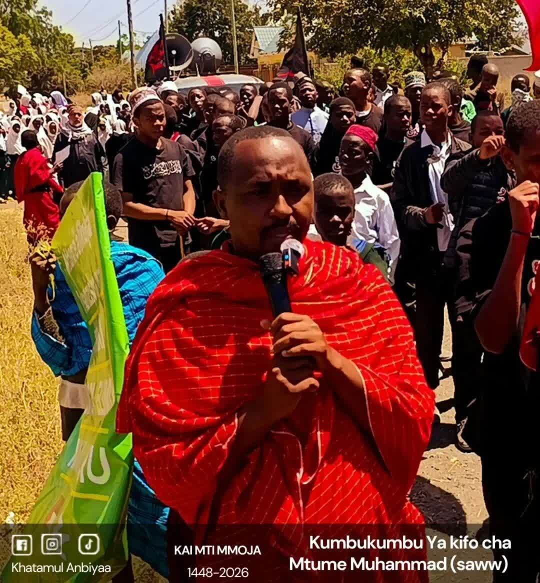 Waumini wa Arusha Tanzania Waadhimisha Kifo cha Mtume (saww) kwa Matembezi ya Amani + Picha