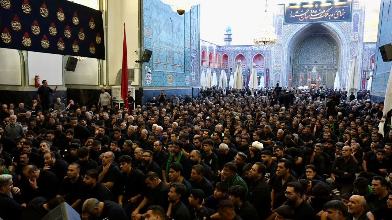 فیلم| تجمع هیئات عزاداری استان یزد در حرم رضوی