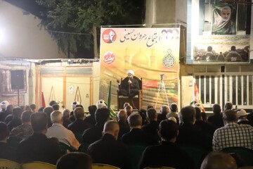 دشمن وحدت جبهه اسلام را با شایعه و فریب هدف گرفته است