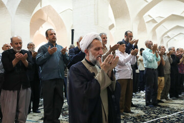 نماز جمعه قزوین از نگاه دوربین