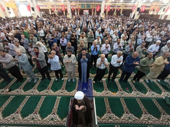 تصاویر/ آیین عبادی سیاسی نمازجمعه امروز شهر بوشهر