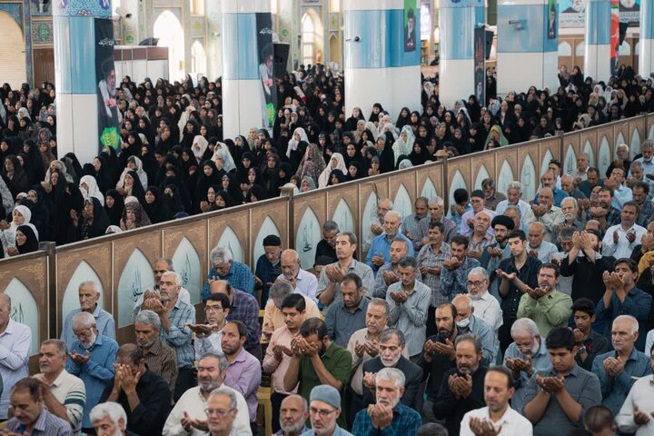 تصاویر/ اقامه نمازجمعه شهر کرمان