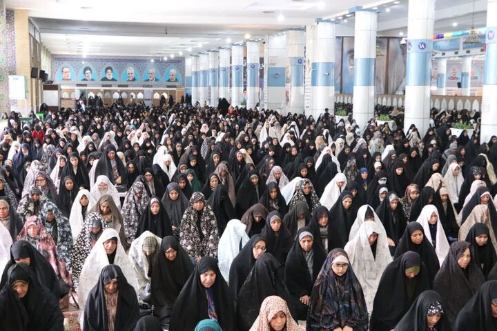 تصاویر/ اقامه نمازجمعه شهر کرمان