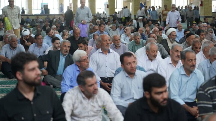 تصاویر/ اقامه نماز جمعه خوی