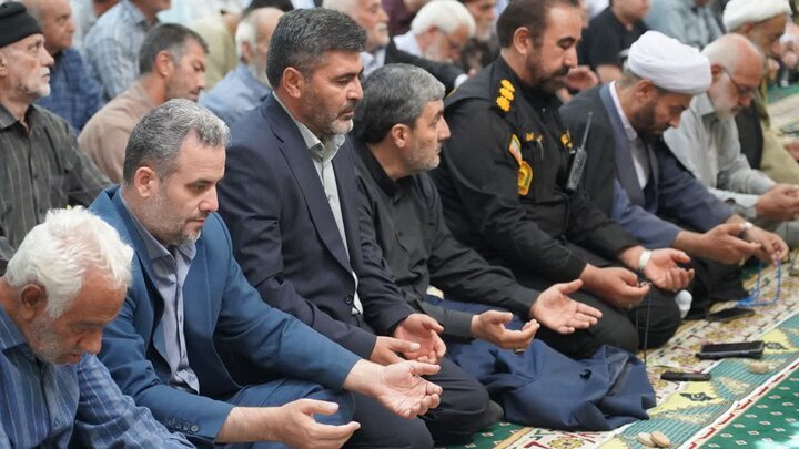 تصاویر/ اقامه نماز جمعه خوی