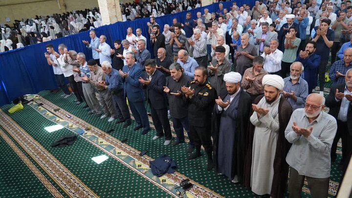 تصاویر/ اقامه نماز جمعه خوی