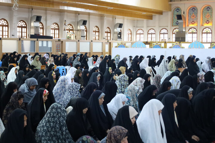 تصاویر/ نماز عبادی سیاسی جمعه در شهرستان ساری