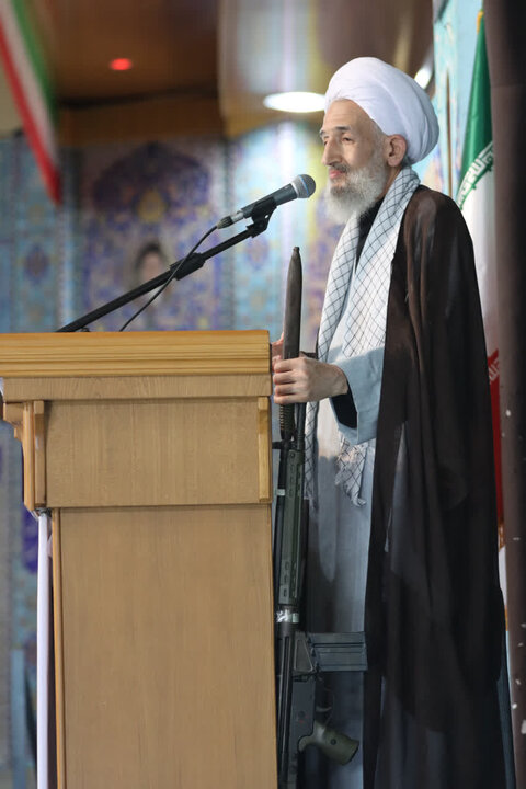 تصاویر/ نماز عبادی سیاسی جمعه در شهرستان ساری
