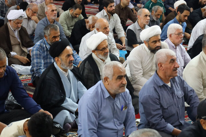 تصاویر/ نماز عبادی سیاسی جمعه در شهرستان ساری