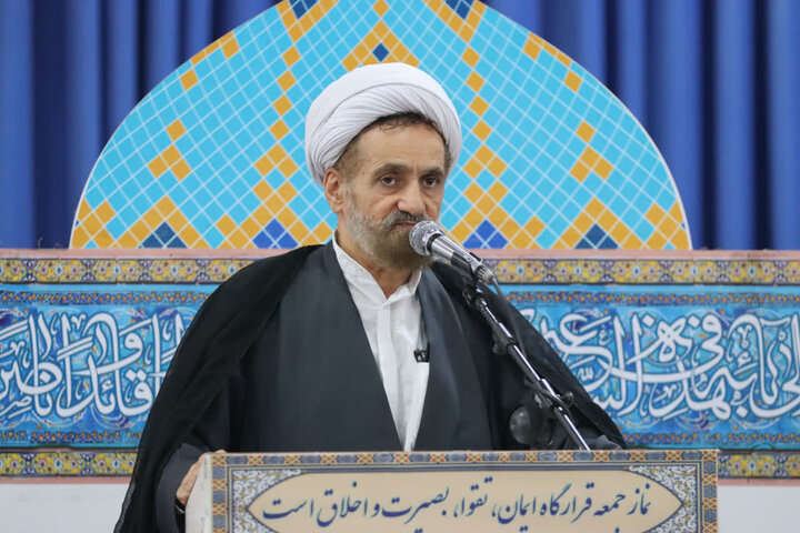 تصاویر/ نماز عبادی سیاسی جمعه در شهرستان ساری