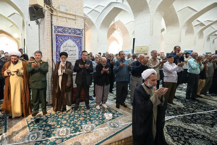تصاویر/نماز جمعه قزوین از نگاه دوربین