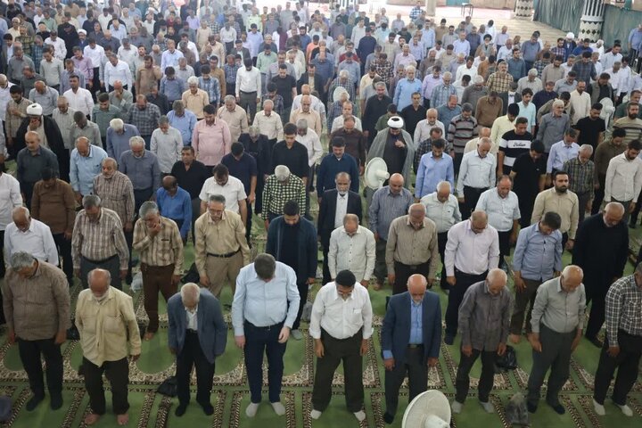 تصاویر/ نماز عبادی سیاسی جمعه در شهرکرد
