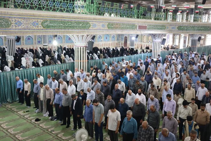 تصاویر/ نماز عبادی سیاسی جمعه در شهرکرد