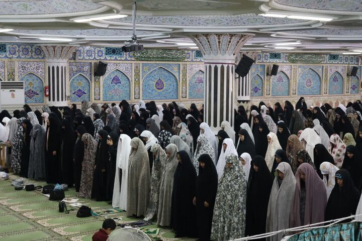 تصاویر/ نماز عبادی سیاسی جمعه در شهرکرد