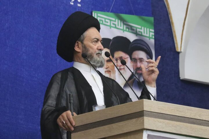 تصاویر/ اقامه نماز جمعه اردبیل