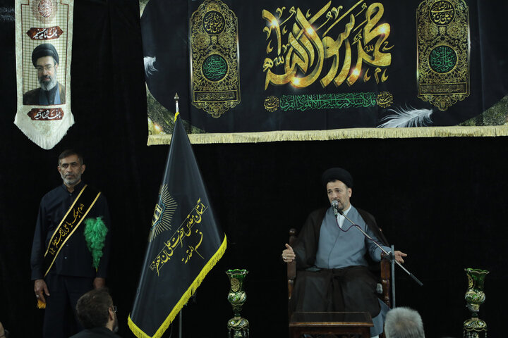 تصاویر/ سوگ رضوی در حرم مطهر امامزاده علی بن جعفر(ع) قم؛ آیین عزاداری شهادت حضرت رضا(ع)