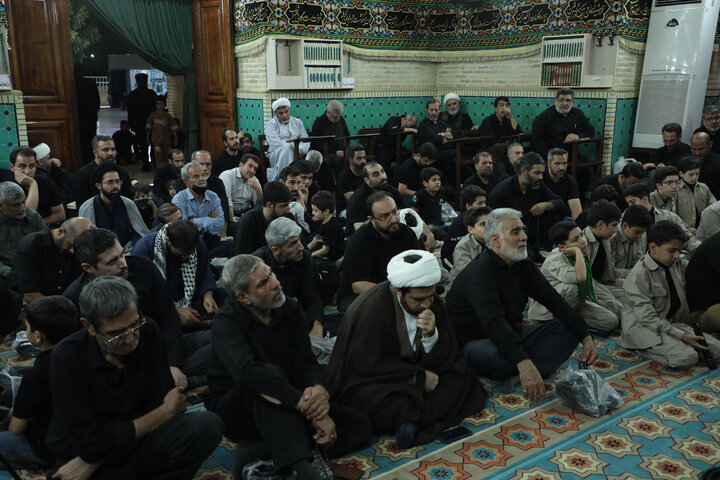 تصاویر/ سوگ رضوی در حرم مطهر امامزاده علی بن جعفر(ع) قم؛ آیین عزاداری شهادت حضرت رضا(ع)