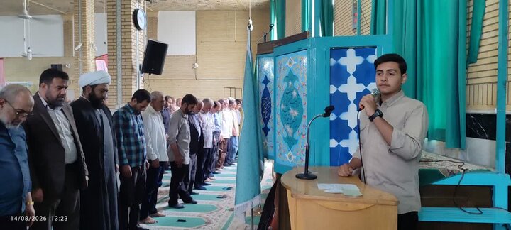 تصاویر/اقامه نماز عبادی سیاسی جمعه در زرندیه