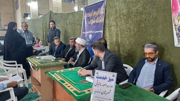 تصاویر/اقامه نماز عبادی سیاسی جمعه در زرندیه