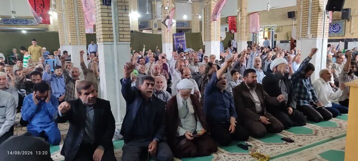 تصاویر/اقامه نماز عبادی سیاسی جمعه در زرندیه
