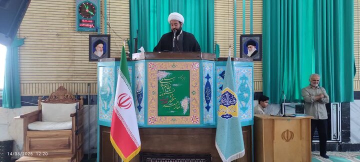 تصاویر/اقامه نماز عبادی سیاسی جمعه در زرندیه