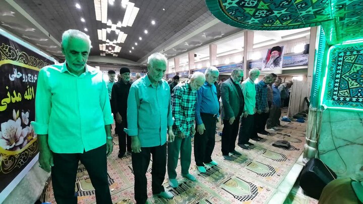 تصاویر/اقامه نماز عبادی سیاسی جمعه در خمین