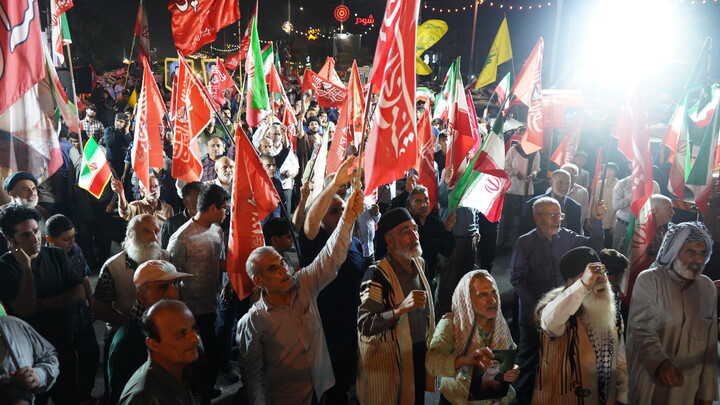 اجتماع محوری شهر اهواز در حمایت از کشور عزیزمان ایران