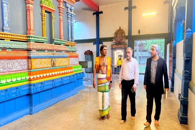 প্রাচীন ইরানীয়দের ধর্মীয় ঐতিহ্যে প্রকৃতি ও আধ্যাত্মিকতা পরস্পরের সঙ্গে অঙ্গাঙ্গিভাবে যুক্ত