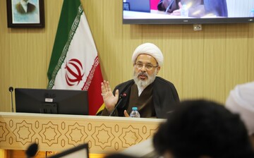 تصاویر/ حضور معاون تهذیب حوزه‌های علمیه  در دوره تکمیلی نظام اندیشه و حیات اجتماعی اسلام در مشهد