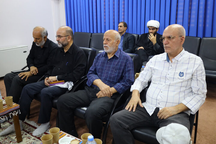 تصاویر/ دیدار جمعی از آزادگان سرافراز دفاع مقدس با نماینده ولی فقیه مازندران