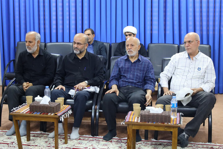 تصاویر/ دیدار جمعی از آزادگان سرافراز دفاع مقدس با نماینده ولی فقیه مازندران
