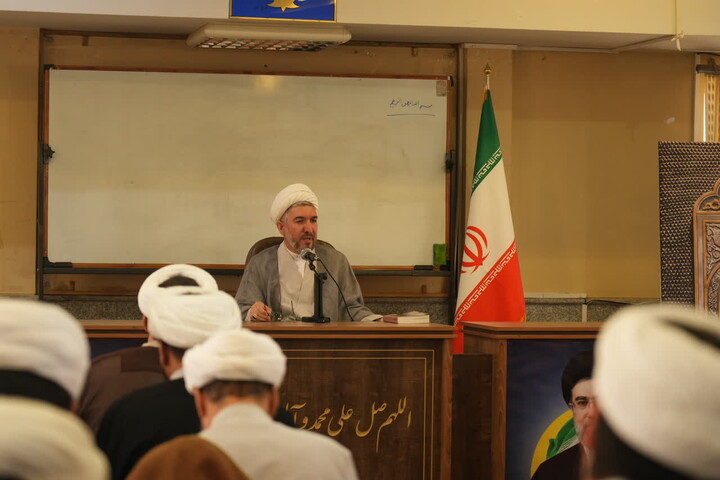 تصاویر/ همایش تبیینی دفاع مقدس ۴۰ روزه