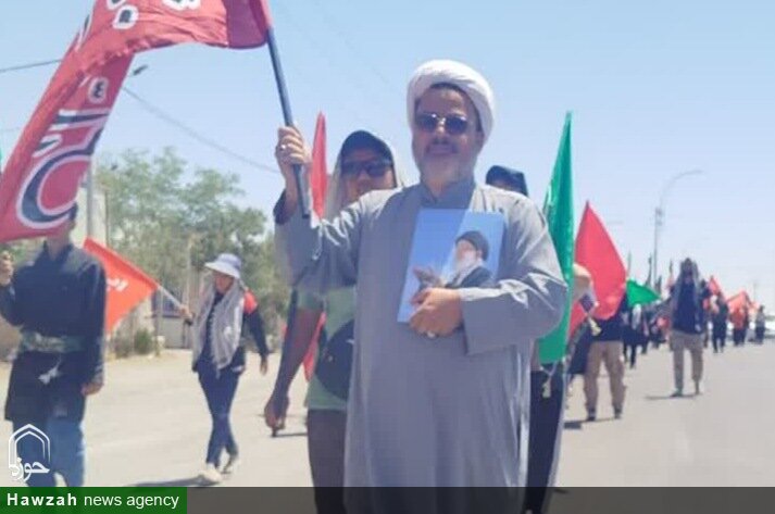 مبلغان جهادی با حضور در مسیر زائران، فاصله میان روحانیت و نسل جوان را کاهش می‌دهند