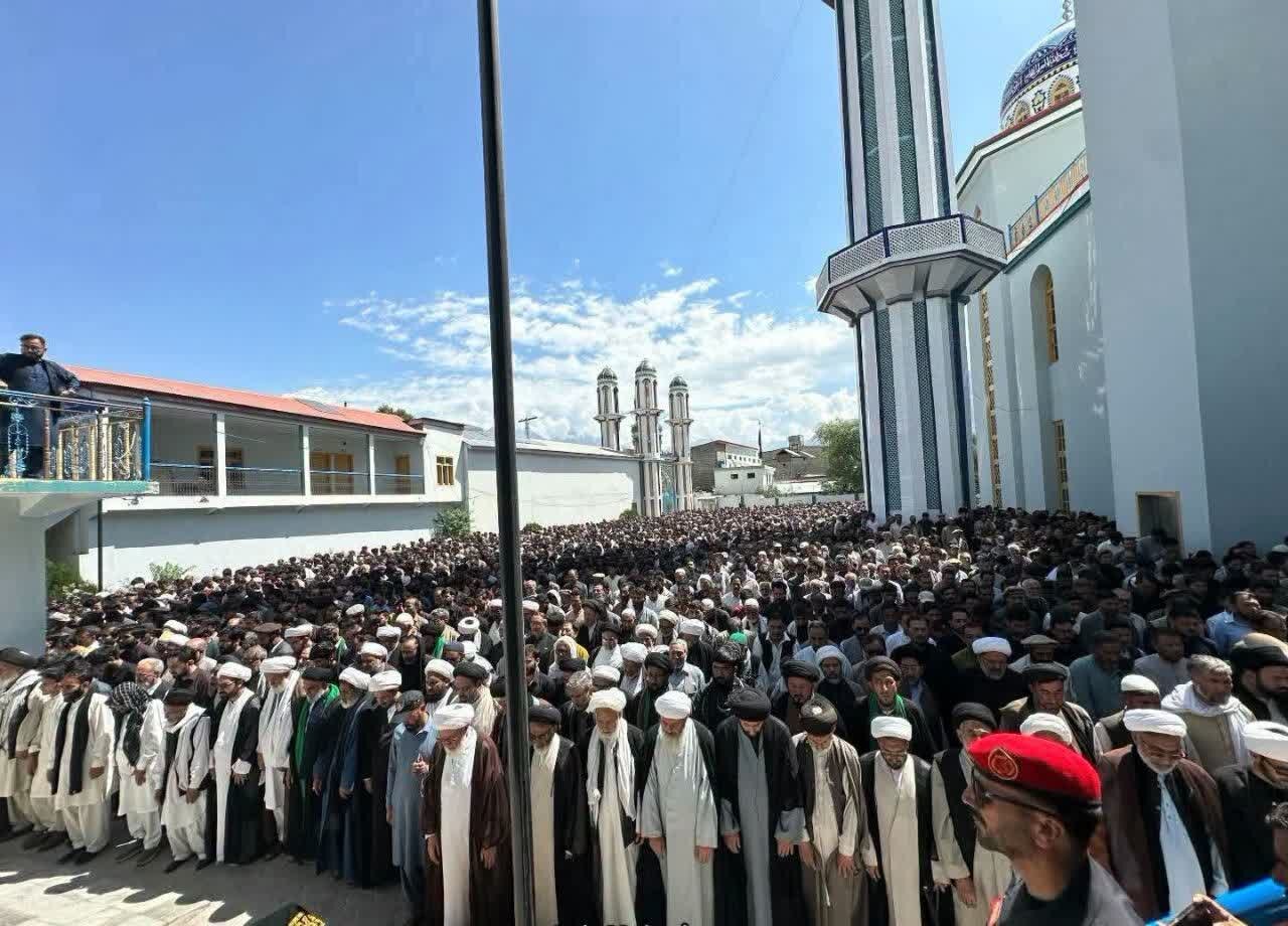 علامہ سید محمد عباس رضوی کی نماز جنازہ سکردو میں ادا، ہزاروں افراد کی شرکت