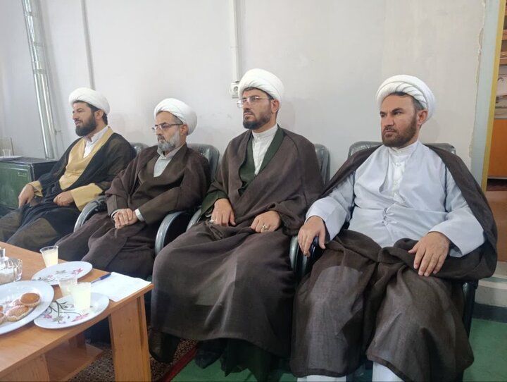 تصاویر/ سفر مدیر حوزه علمیه چهارمحال و بختیاری به حوزه علمیه لردگان