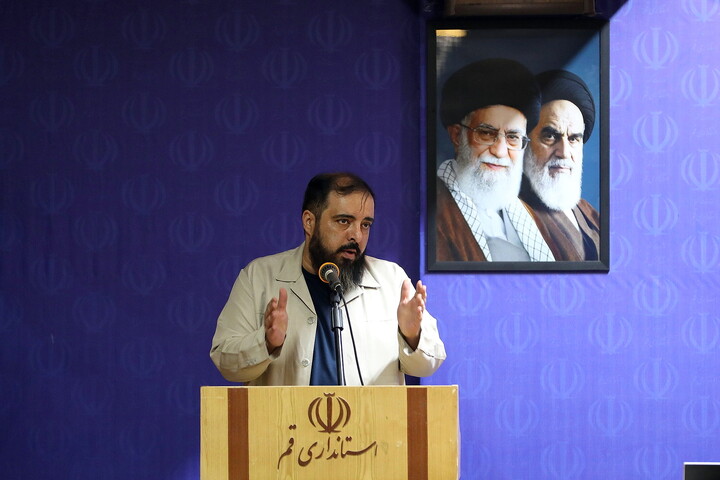 تصاویر/ گرامیداشت روز خبرنگار در استانداری قم