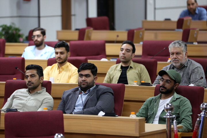 تصاویر/ گرامیداشت روز خبرنگار در استانداری قم