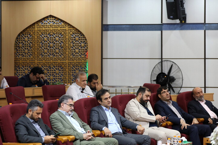 تصاویر/ گرامیداشت روز خبرنگار در استانداری قم