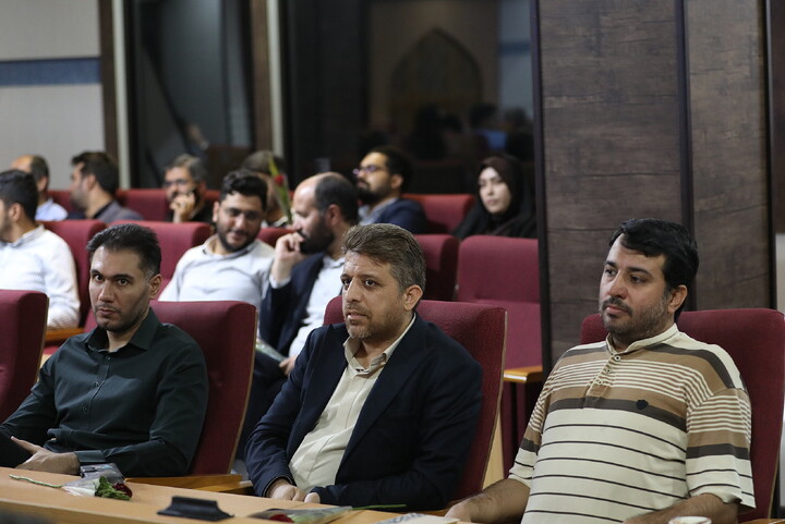 تصاویر/ گرامیداشت روز خبرنگار در استانداری قم