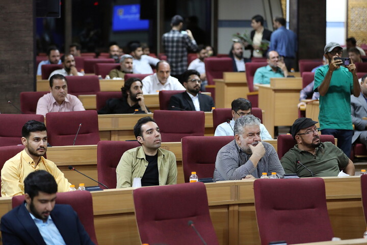 تصاویر/ گرامیداشت روز خبرنگار در استانداری قم