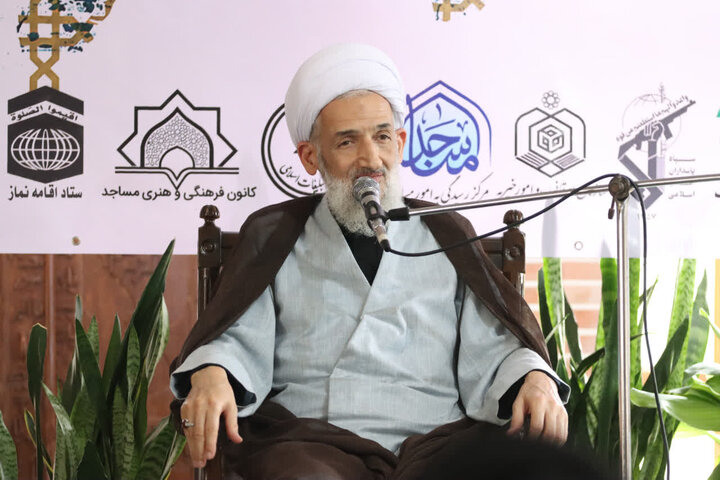 همایش بزرگداشت روز جهانی مسجد