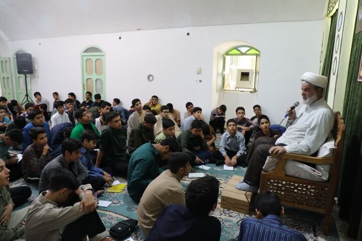 ازشور اغاز تا عمق طلبگی